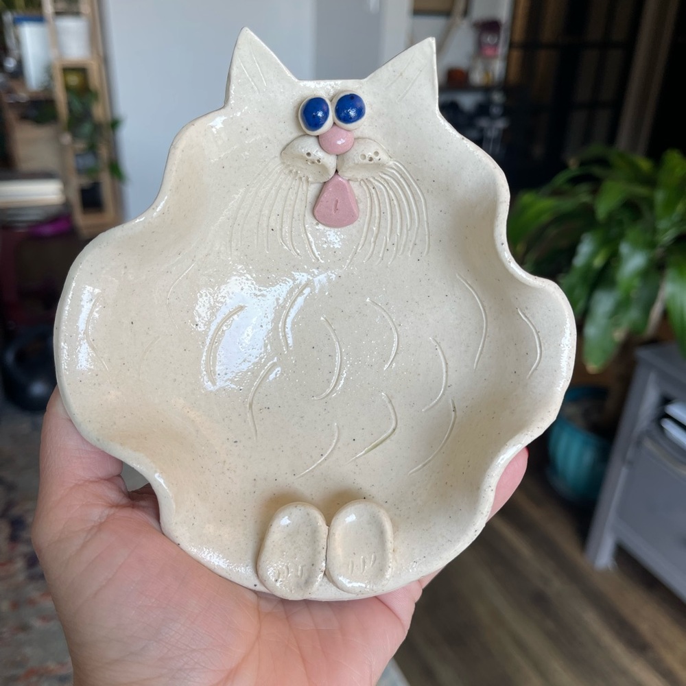 Vintage Ceramic Cat Soap Dish Handmade